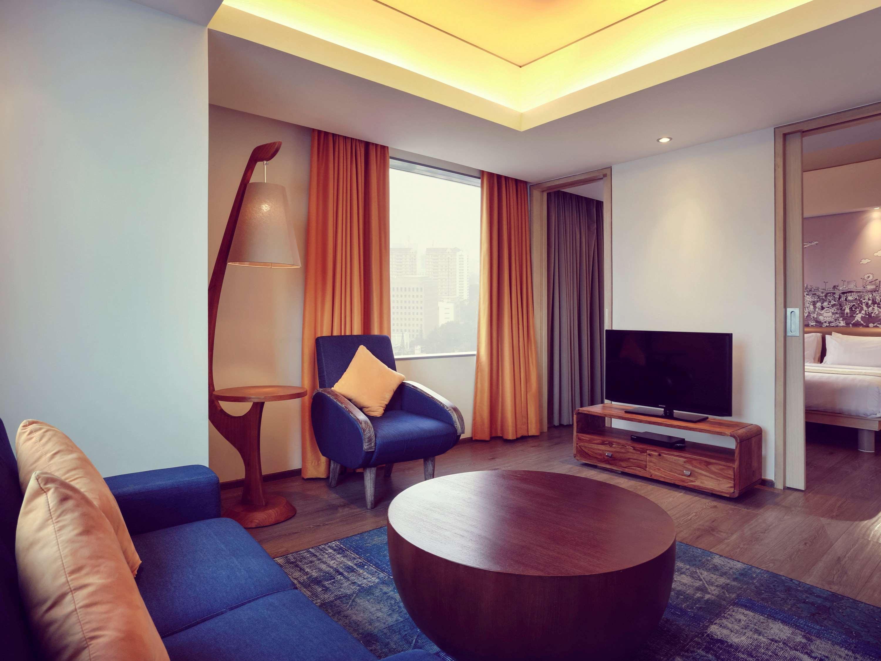 Mercure Jakarta Simatupang מראה חיצוני תמונה